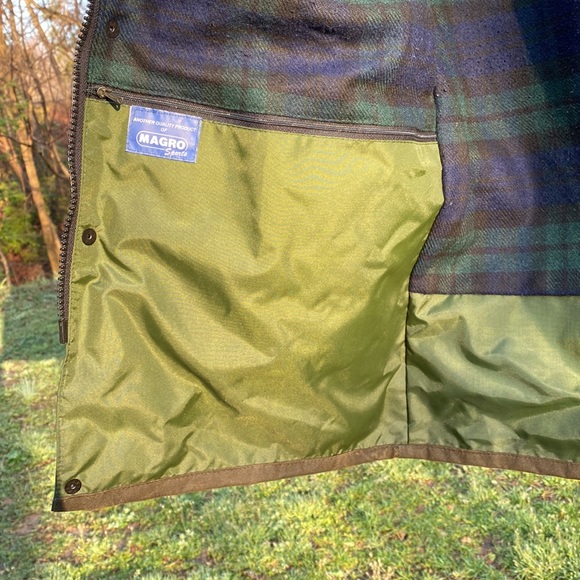 English Waxed Cotton coat - Picture 7 of 12